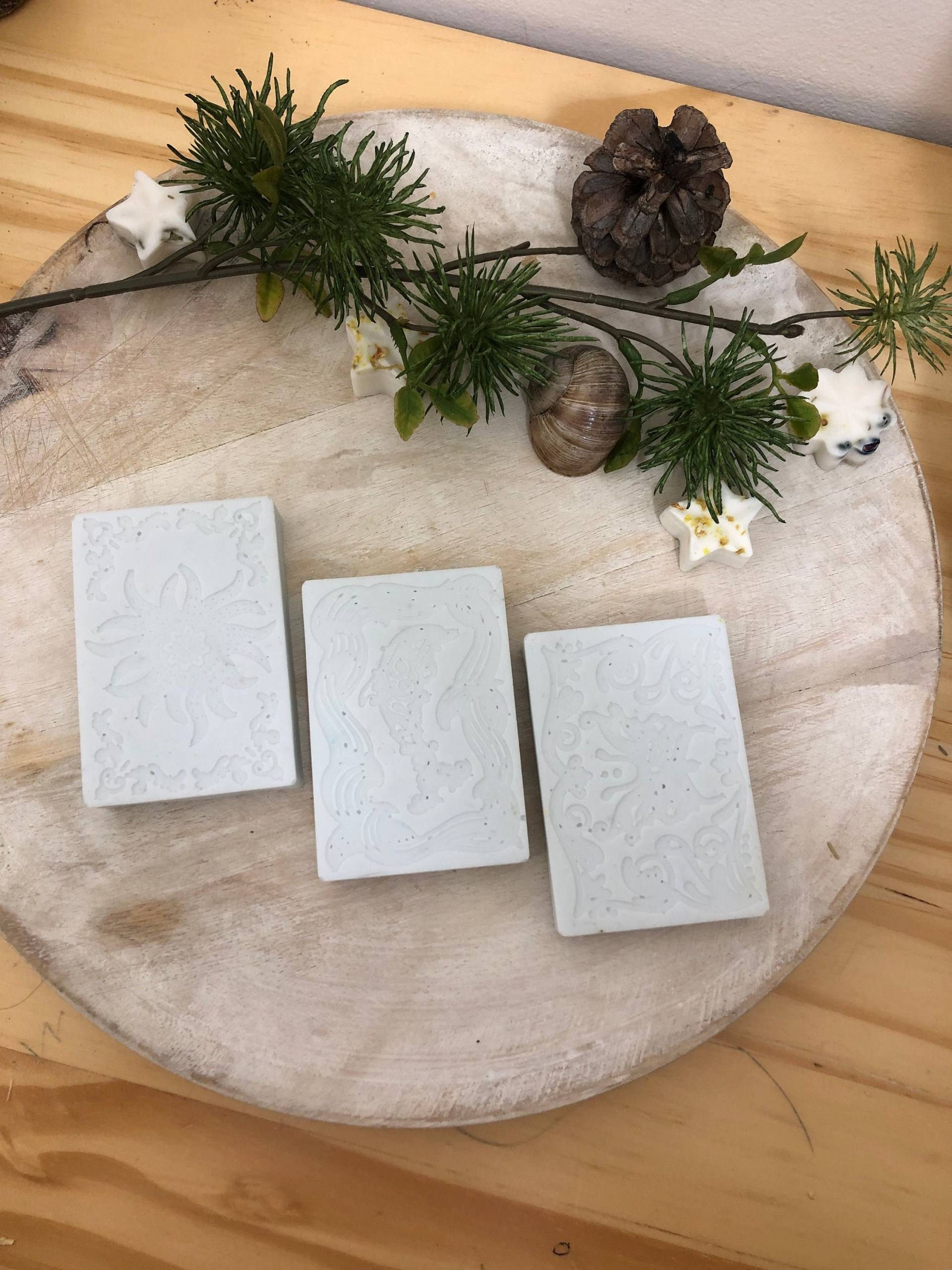 Seife | Lavendel Ziegenmilch Handgemachte Qualität Geschenkseife, Hochzeitsseife, Selbstgemachte Seife, Gesichtsseife von Etsy - Engira