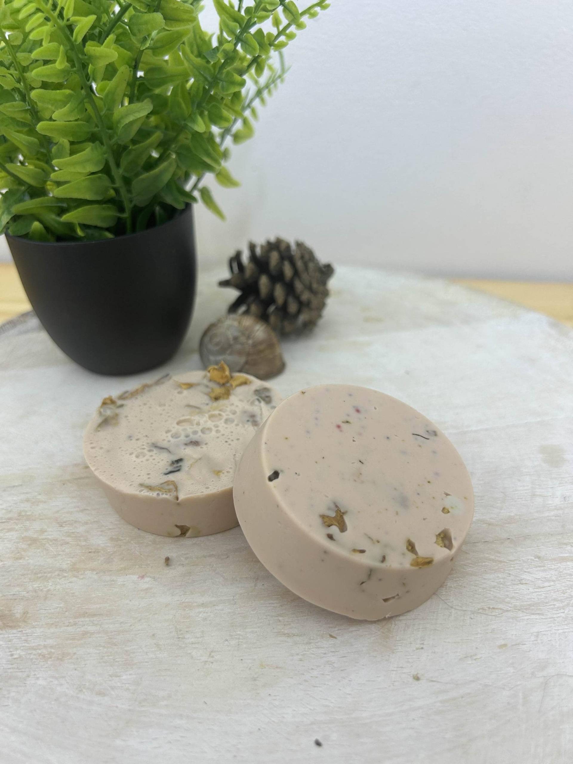 Ziegenmilchseife - Rose | Handgemachte Seife Natürliche, Sls-Freie, Feuchtigkeitsspendende Gesicht Und Körper Für Empfindliche Haut Ziegenmilchseife - Rose | Handgemachte Seife Natürliche, Sls-Freie, Feuchtigkeitsspendende Gesicht Und Körper Für Empfindliche Haut von Etsy - Engira