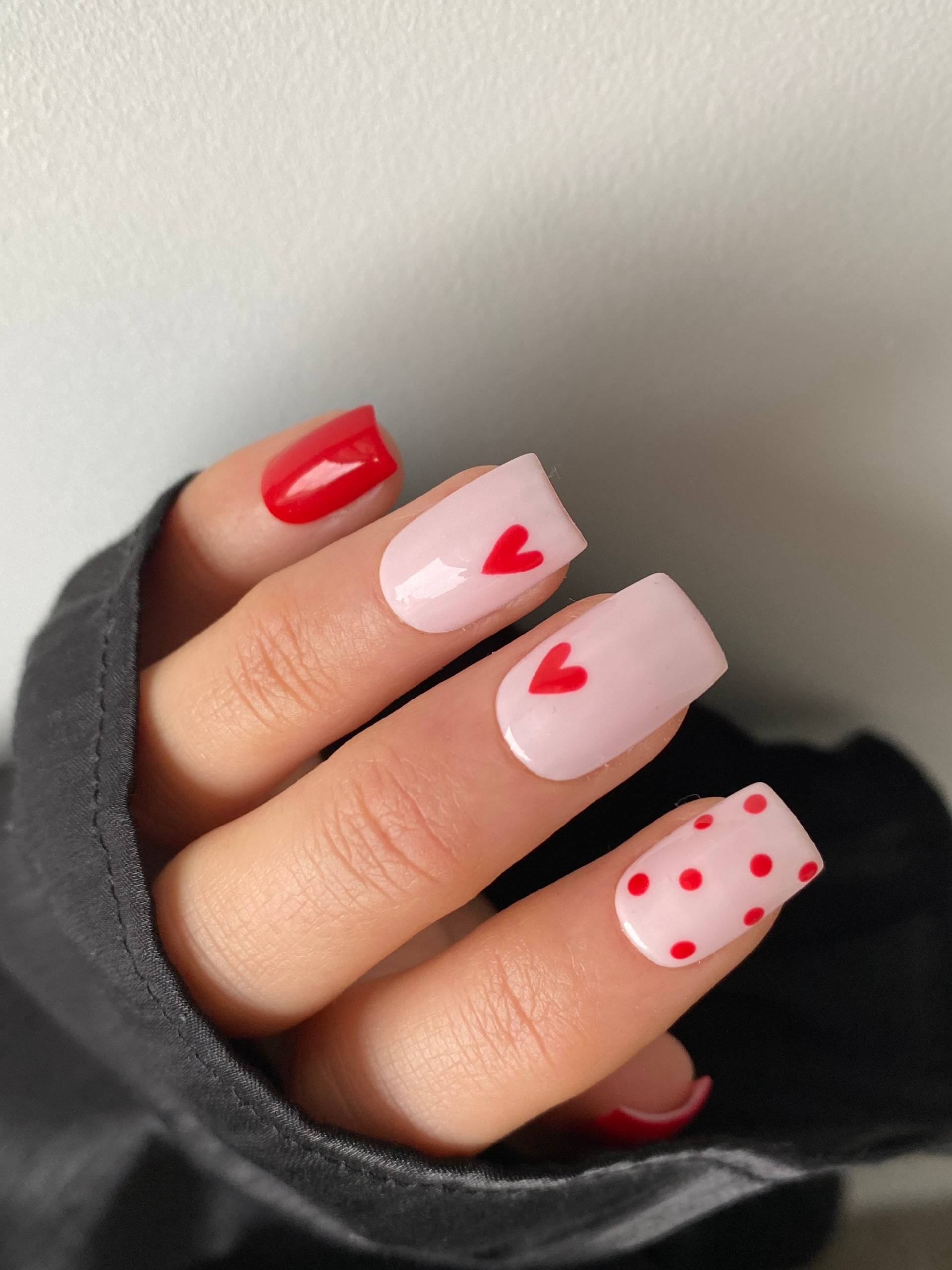 Mix & Match Herz Custom Press On Nails | Rote Luxus Nägel Pink Stick von Etsy - Enroutenails