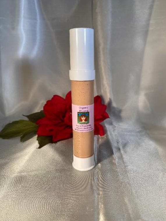 Erzulie Organic Liquid Mineral Foundation in Medium Mit Hyaluronsäure Acne Safe Makeup Nicht Komedogenen Vegan Make-Up Erzulie Organic Liquid Mineral Foundation in Medium Mit Hyaluronsäure Acne Safe Makeup Nicht Komedogenen Vegan Make-Up von Etsy - ErzulieCosmetics