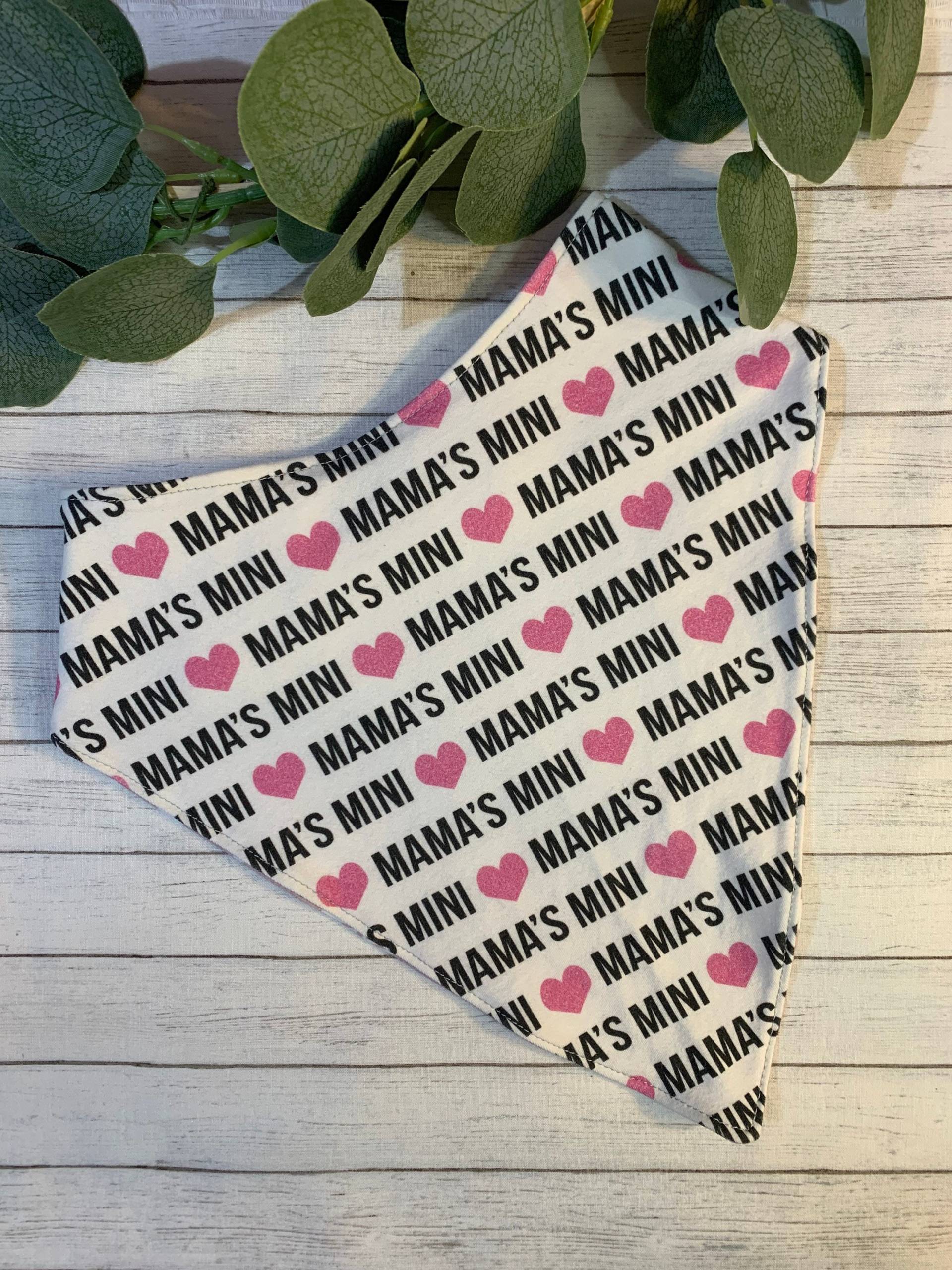 Mamas Mini Me Big Girl Wasserdicht Bandana Lätzchen Besondere Bedürfnisse Teen Drool Erwachsene Würde Schals Liebe Umarmungen Valentinstag von Etsy - EspeciallyUniqueInc