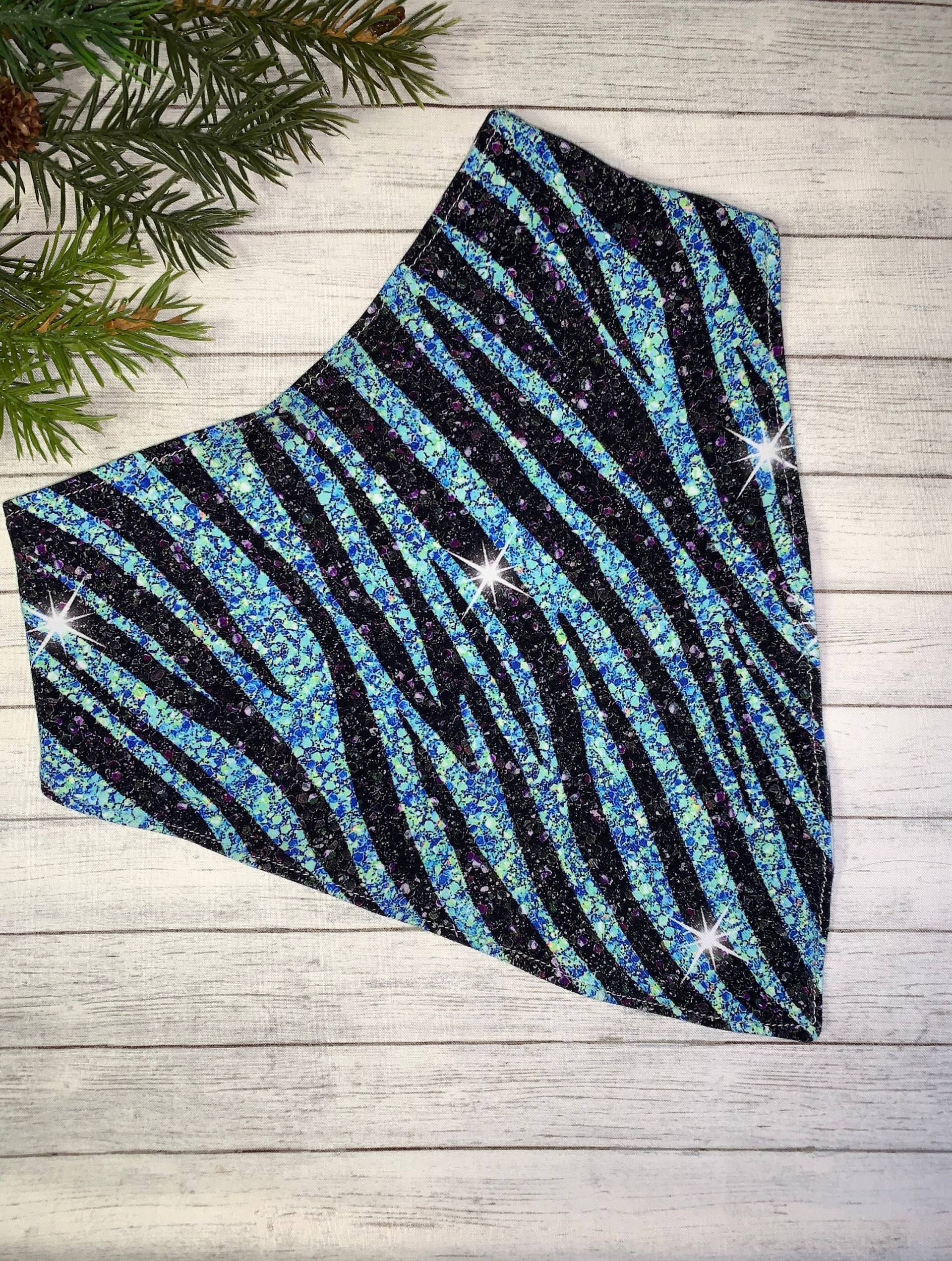Zebra Faux Glitter Lätzchen Big Girl Teen Erwachsene Besondere Bedürfnisse Wasserdicht Sabber Würde Schal Animal Print Feier Zebra Faux Glitter Lätzchen Big Girl Teen Erwachsene Besondere Bedürfnisse Wasserdicht Sabber Würde Schal Animal Print Feier von Etsy - EspeciallyUniqueInc