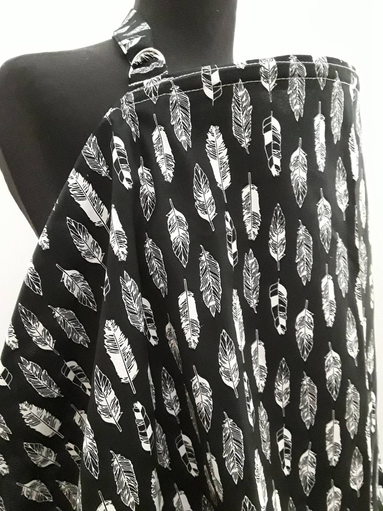 Schwarze Feder Stillhülle, Stillen Cover Up, Still von Etsy - Essiedesigns