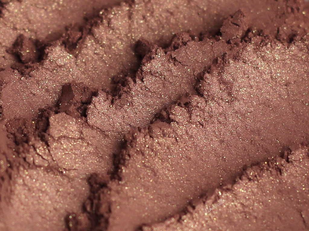Burgunder Lidschatten Mit Schimmereffekt - "Prophecy" Vegan Mineral Makeup." Burgunder Lidschatten Mit Schimmereffekt - "Prophecy" Vegan Mineral Makeup." von Etsy - Etherealle