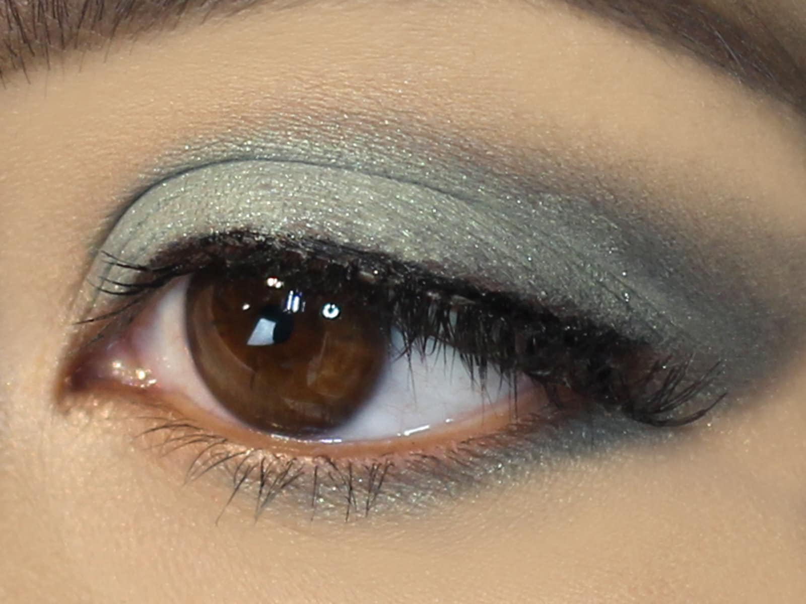 Grünlich Grauer Lidschatten Mit Grünem Schimmer - "Elvish" Vegan Mineral Make Up Grünlich Grauer Lidschatten Mit Grünem Schimmer - "Elvish" Vegan Mineral Make Up von Etsy - Etherealle