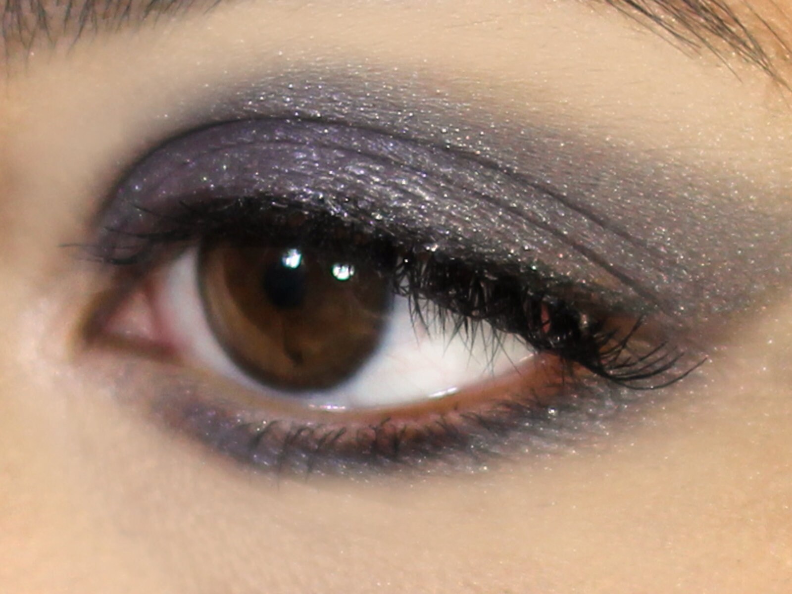 "Indigo Grauer Mit Silberschimmer-Lidschatten - "Secrecy" Veganes Mineral Make-Up." "Indigo Grauer Mit Silberschimmer-Lidschatten - "Secrecy" Veganes Mineral Make-Up." von Etsy - Etherealle