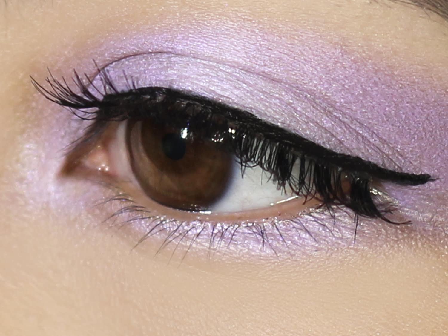 "Lidschatten in Flieder Mit Schimmer - "Leska" Veganes Natur-Mineral Make-Up." "Lidschatten in Flieder Mit Schimmer - "Leska" Veganes Natur-Mineral Make-Up." von Etsy - Etherealle