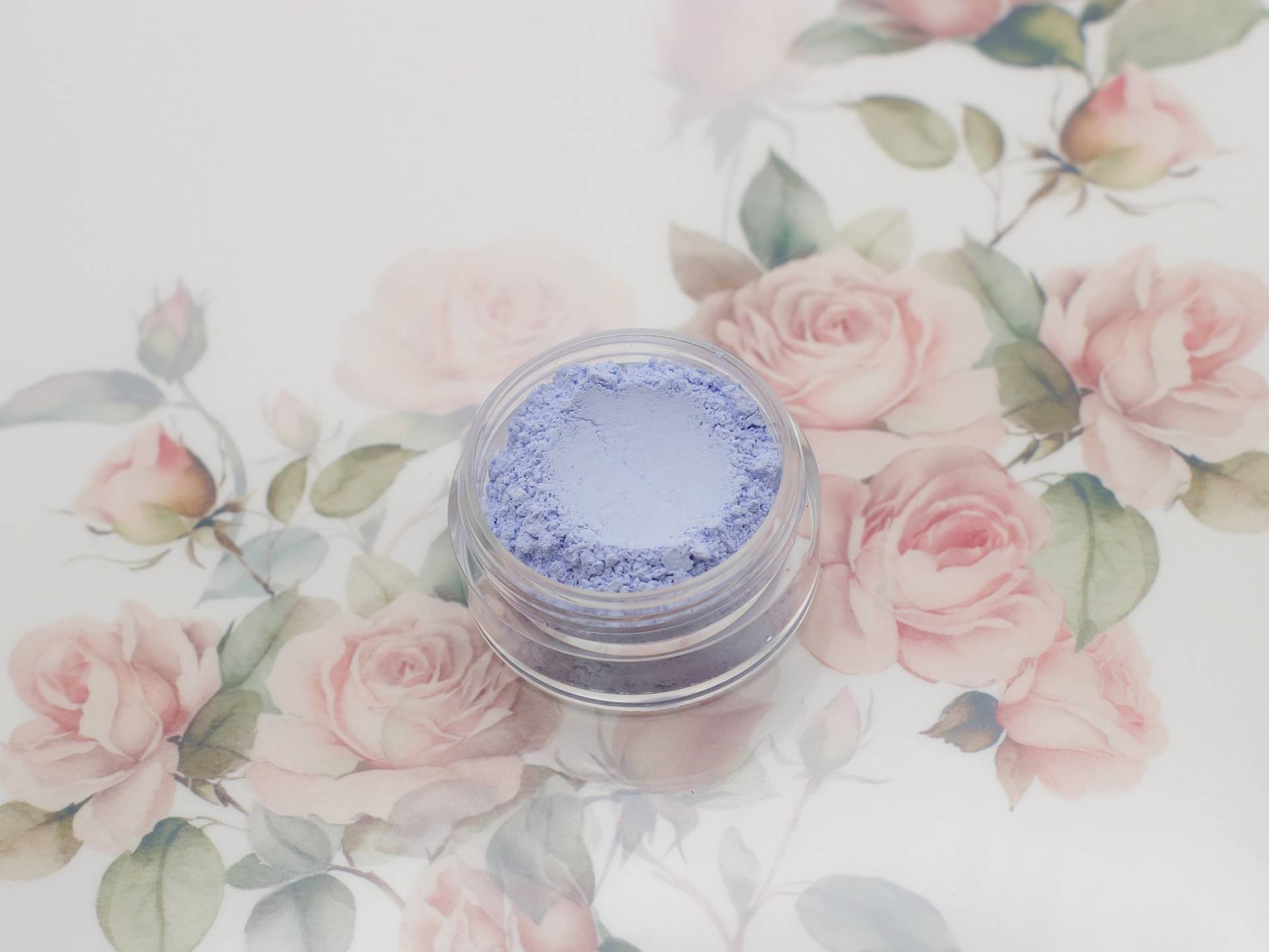 "Matter Hellblauer Lidschatten - "Snowdrop" Vegan Mineral Makeup." von Etsy - Etherealle
