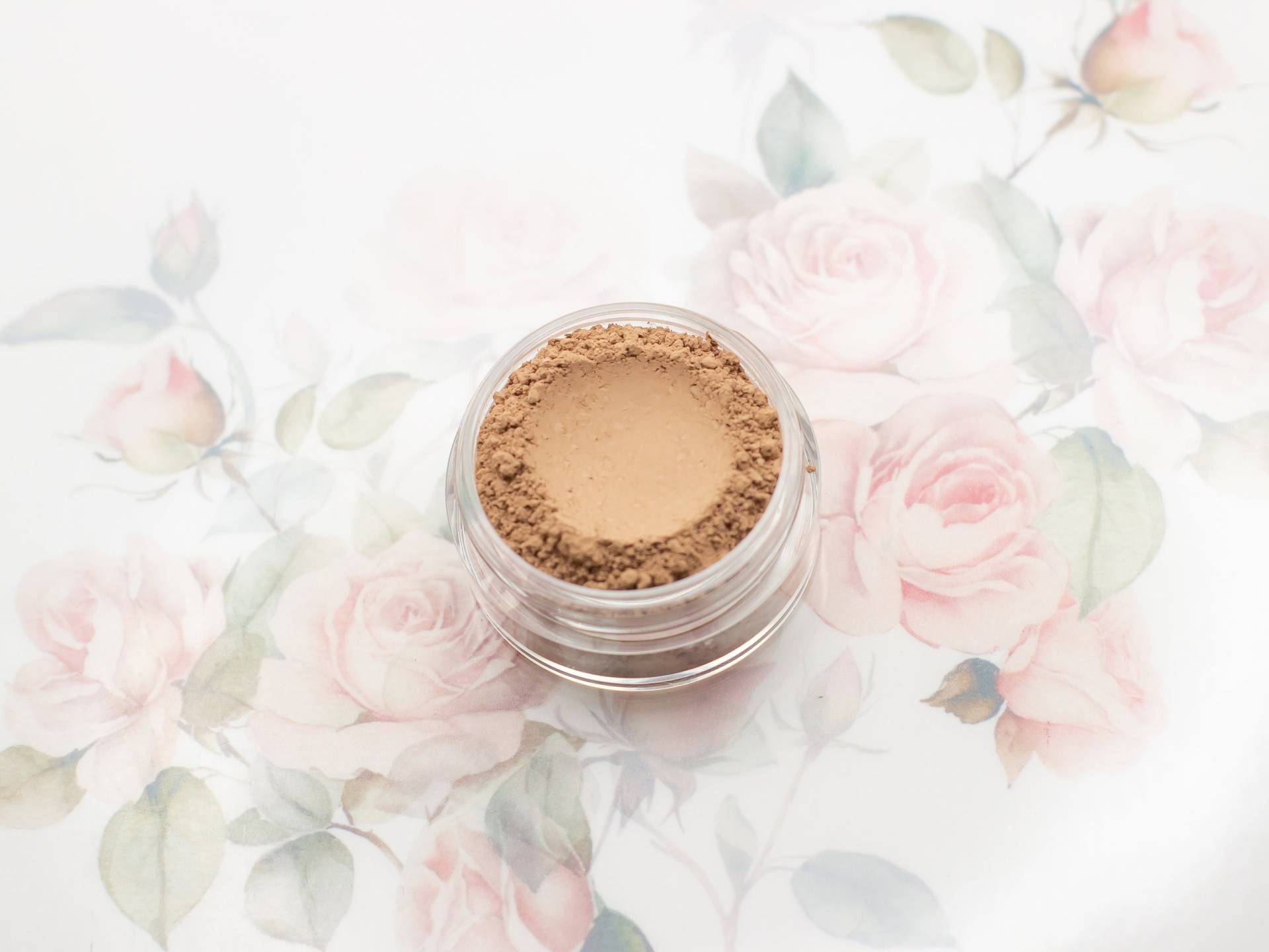 "Matter Hellbrauner Lidschatten - "Folklore" Beige Braun Vegan Mineral Makeup." von Etsy - Etherealle