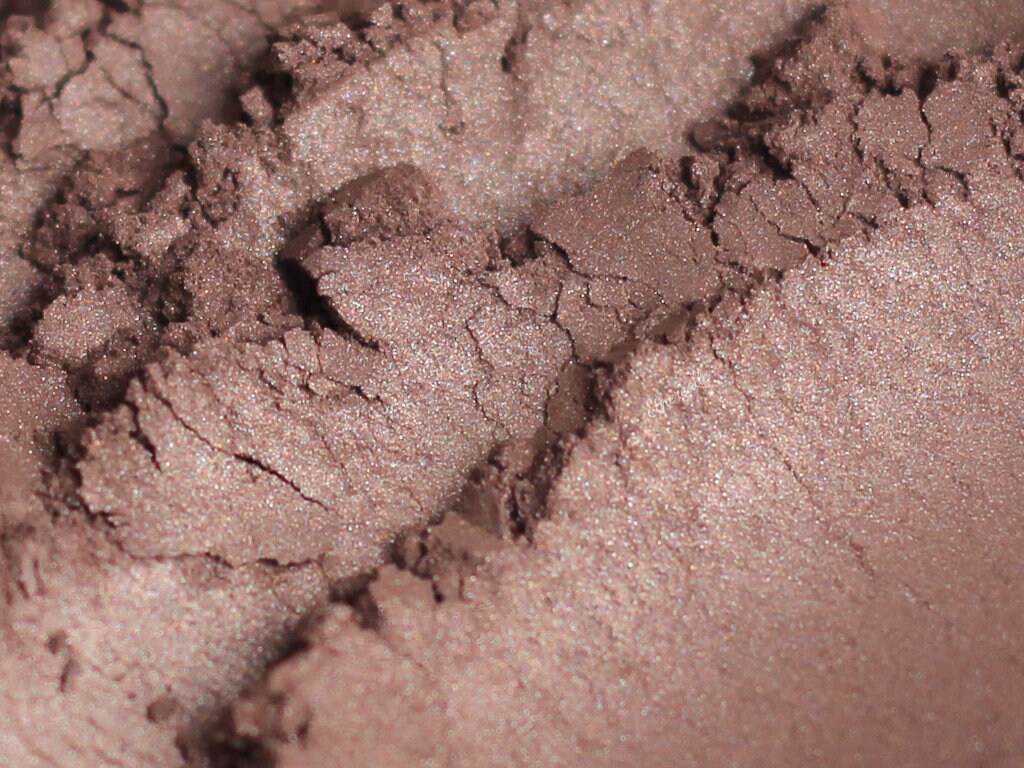 Schimmernder, Taupe-Brauner Lidschatten - "Ashelia" Vegan Mineral Eyeshadow." Schimmernder, Taupe-Brauner Lidschatten - "Ashelia" Vegan Mineral Eyeshadow." von Etsy - Etherealle