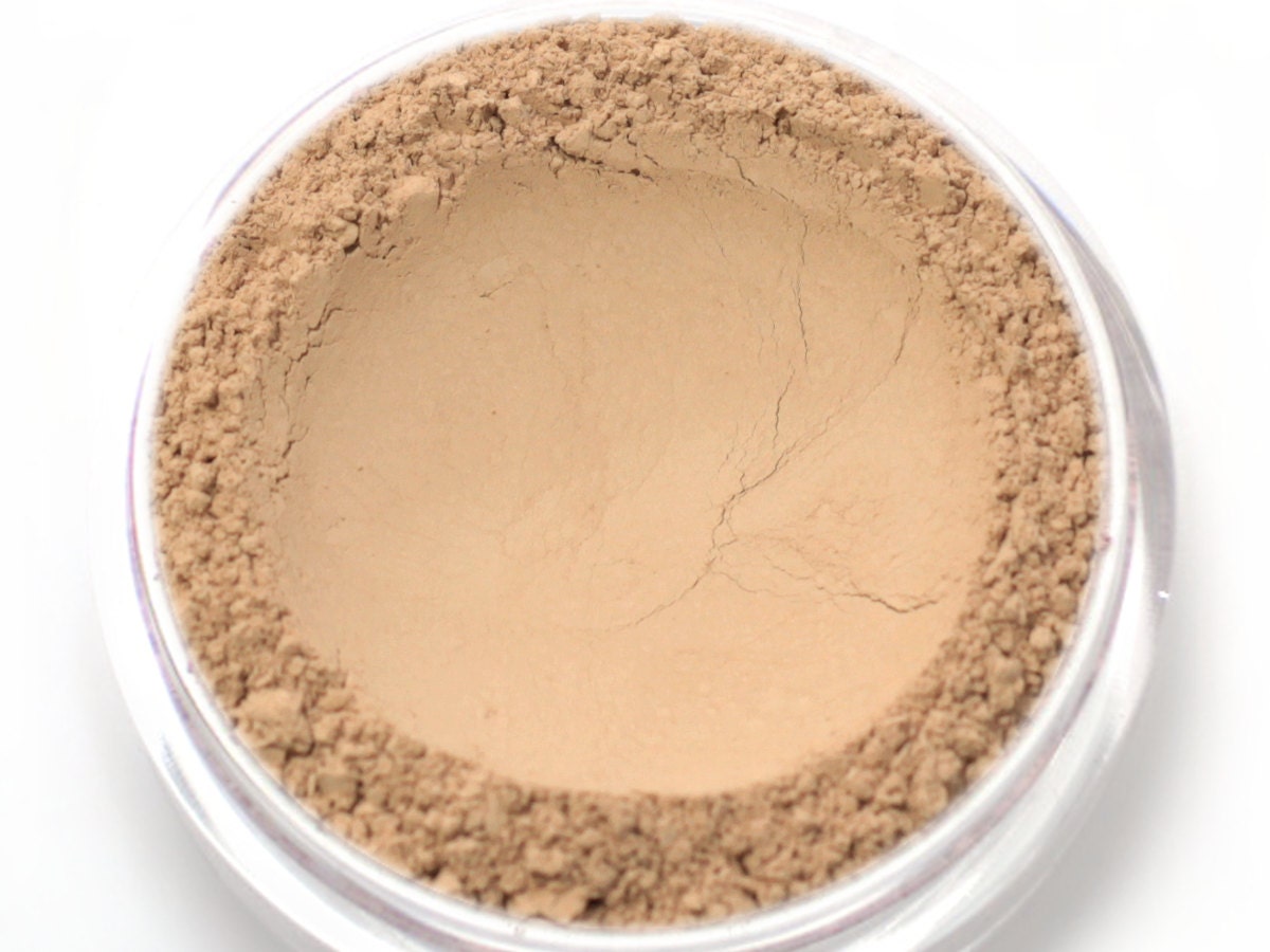 Vegan Mineral Foundation Powder Biscotti - Heller, Mittelrosa Unterton Vegan Mineral Foundation Powder Biscotti - Heller, Mittelrosa Unterton von Etsy - Etherealle
