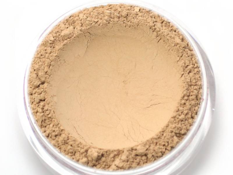 Vegan Mineral Powder Foundation Volle Abdeckung, Mattes Finish - "Custard" Nuance." Vegan Mineral Powder Foundation Volle Abdeckung, Mattes Finish - "Custard" Nuance." von Etsy - Etherealle