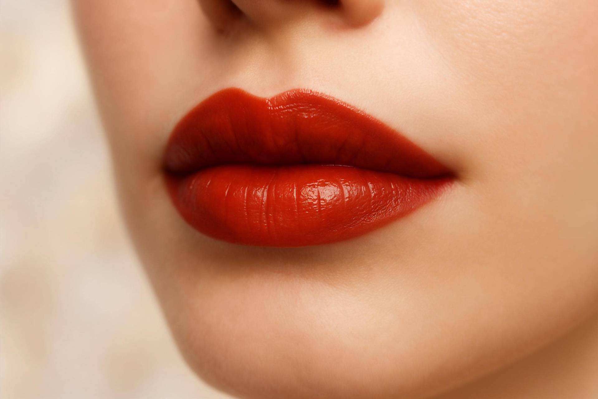 "Veganer Lippenstift - "Hibiscus" | Rot-Orangener Minerallippenstift Natürliche Lippenfarbe." "Veganer Lippenstift - "Hibiscus" | Rot-Orangener Minerallippenstift Natürliche Lippenfarbe." von Etsy - Etherealle