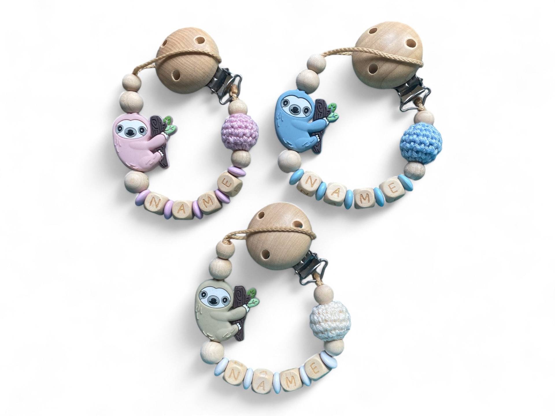 Nuckelkette Schnullerkette Faultier Mit Namen Holzbuchstaben Und Häkelperle Nuckelkette Schnullerkette Faultier Mit Namen Holzbuchstaben Und Häkelperle von Etsy - EulenshopVonBiene