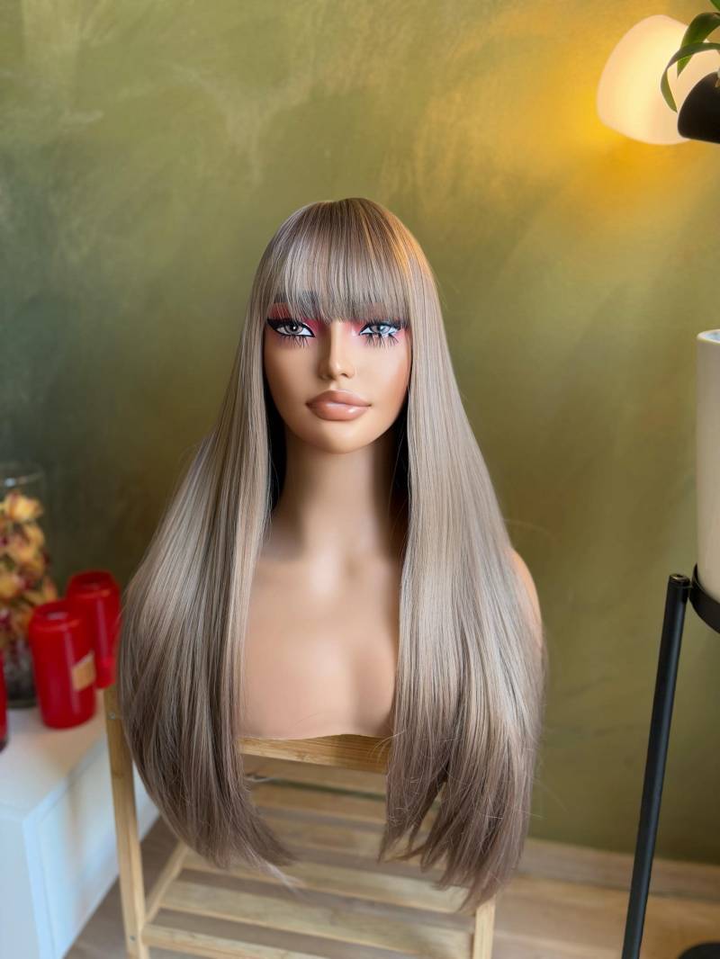 Aschblonde Perücke Mit Pony | 26-Zoll-Gerade Cosplay von Etsy - Evanesswigs