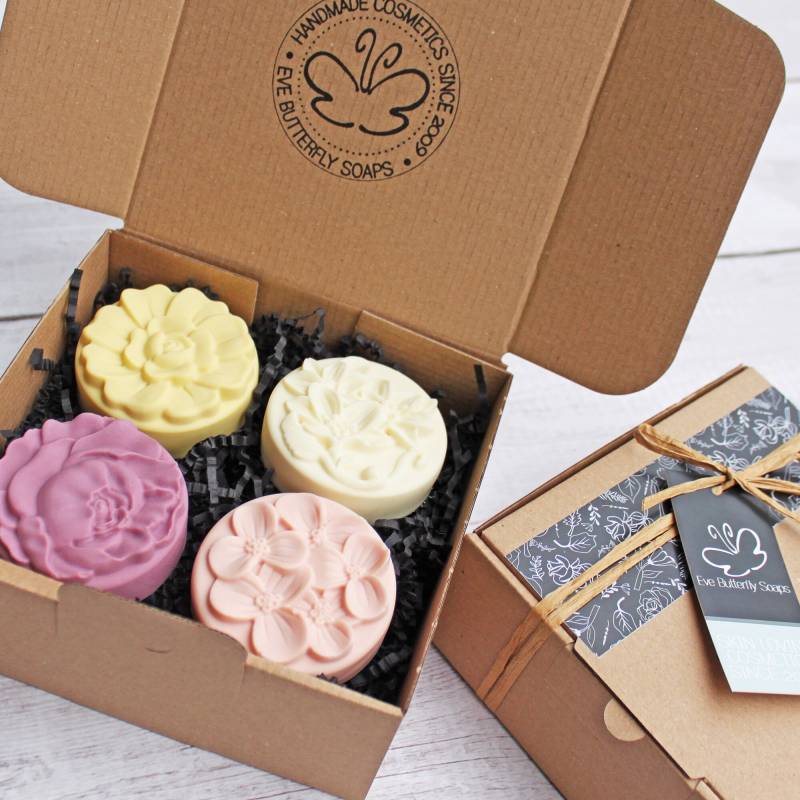 Soapbox "Bunch Of Flowers" | Geschenkset Zum Geburtstag Als Muttertagsgeschenk Für Lehrer Erzieher Abschiedsgeschenk Kollegen von Etsy - EveButterflySoaps