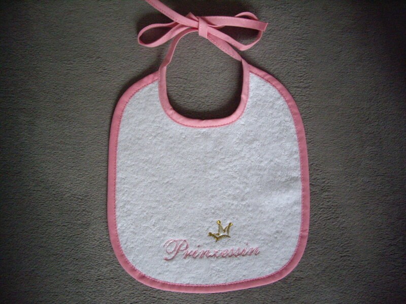 Kinder-Baby-Lätzchen-Bestickt Mit Prinzessin von Etsy - ExclusiveStickereien