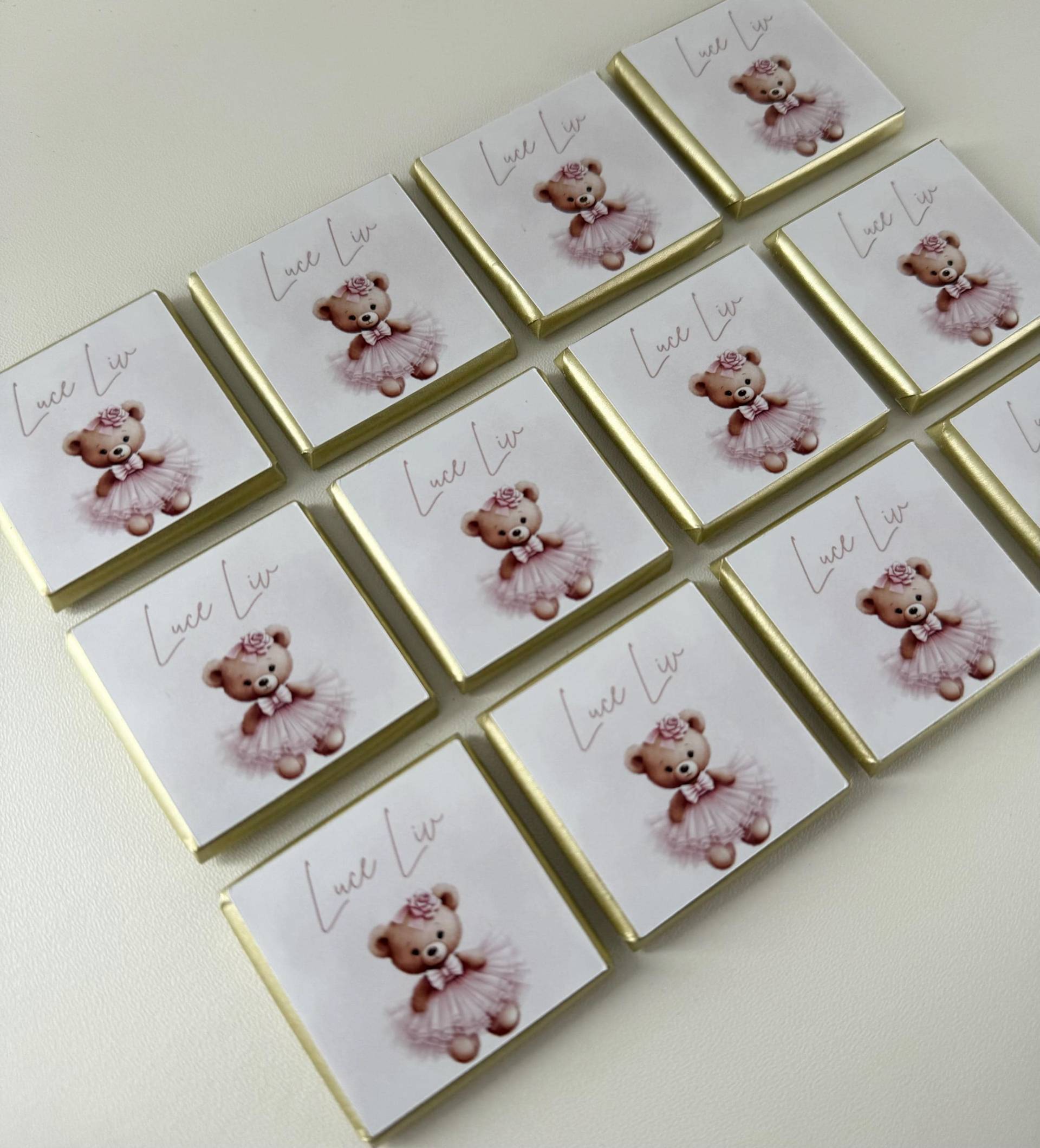 Personalisiert | Schokolade Zur Geburt Baby Geschenk Mit Name Taufe Babyshower Gastgeschenk Mädchen von Etsy - EymaKunst