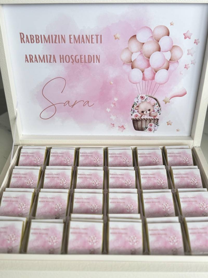 Personalisierte Baby-Girl Schokobox - Mädchen Geburt Geschenk Willkommen Baby 50 Schokoladen Rosa Design Personalisierte Baby-Girl Schokobox - Mädchen Geburt Geschenk Willkommen Baby 50 Schokoladen Rosa Design von Etsy - EymaKunst