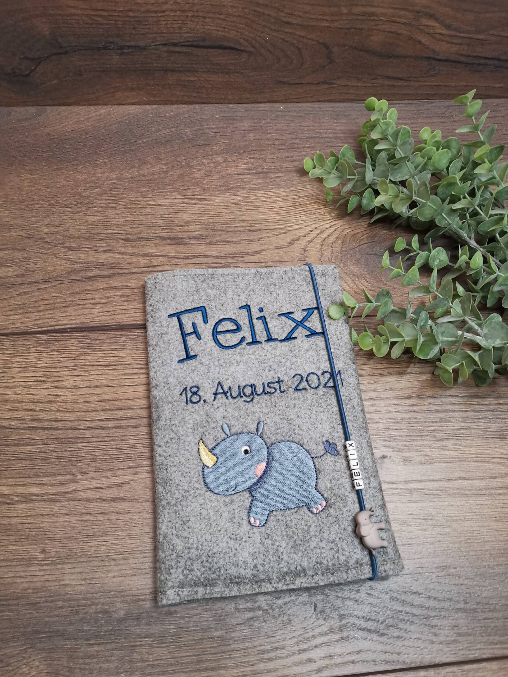 Uhefthülle Aus Filz, U-Heft Hülle Mit Namen, Impfpass Fach, Personalisiert von Etsy - FOOTPRINTGeschenke