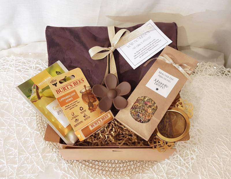 Hygge Box Self Care Geschenk Set Naturkosmetik Geschenkbox Weihnachtsgeschenk Paket Personalisierbar von Etsy - FablesAesthetics