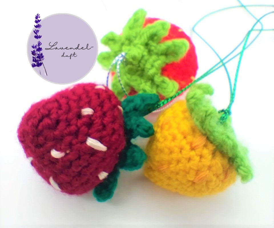 Duftige Erdbeeren, 3Er Set, Mit Lavendelblüten Gefüllt Duftige Erdbeeren, 3Er Set, Mit Lavendelblüten Gefüllt von Etsy - FabriKATionen