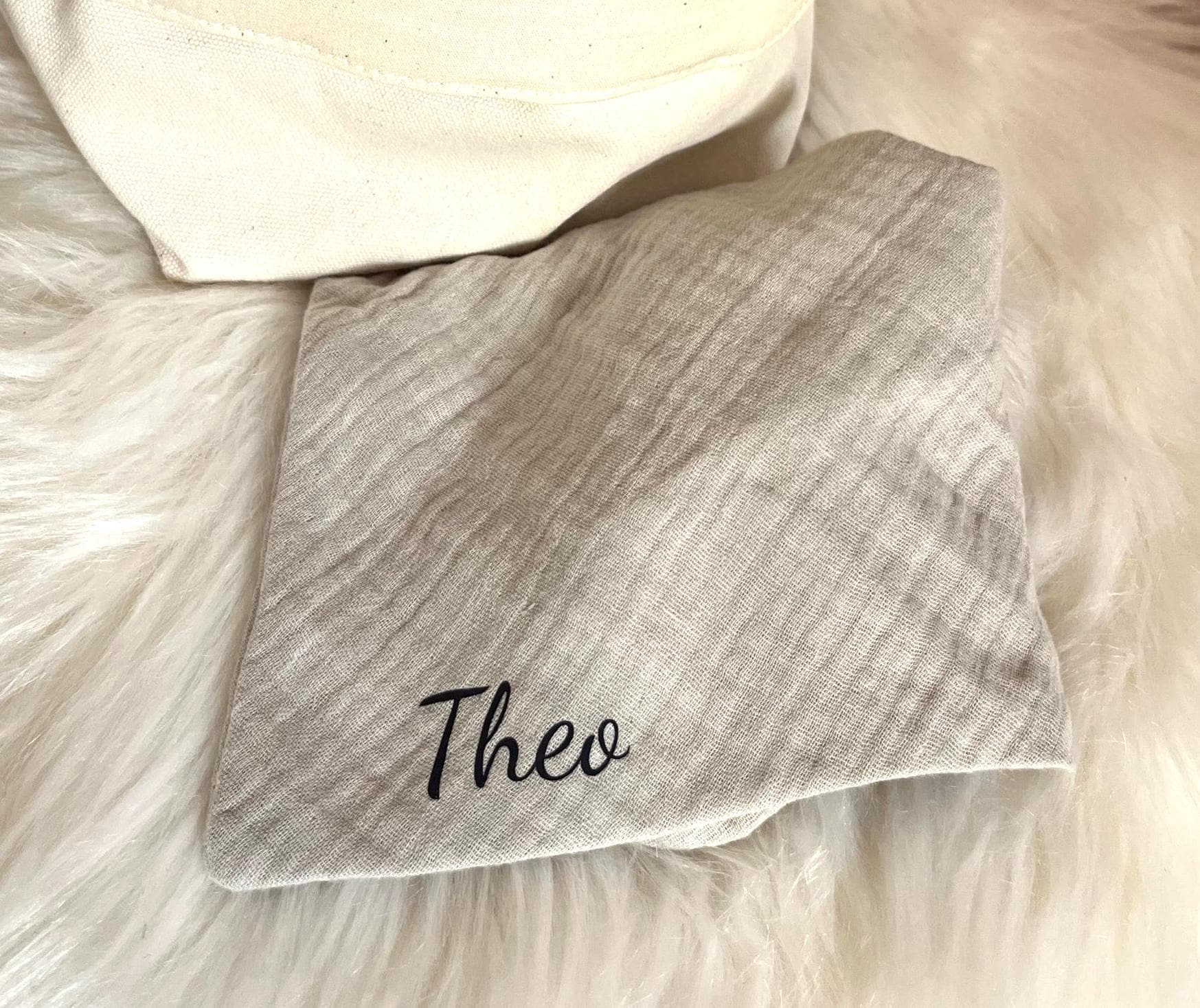Halstuch Personalisiert Lätzchen Halstuch Personalisiert Lätzchen von Etsy - FadenmaerchenShop