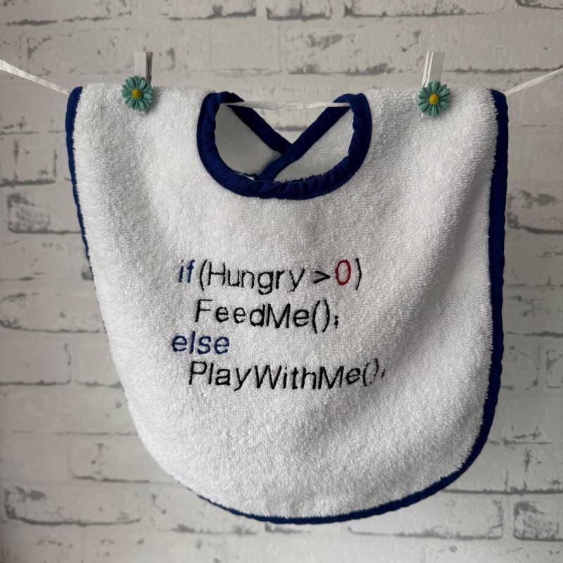 Lätzchen "If Hungry" von Etsy - Fadentour