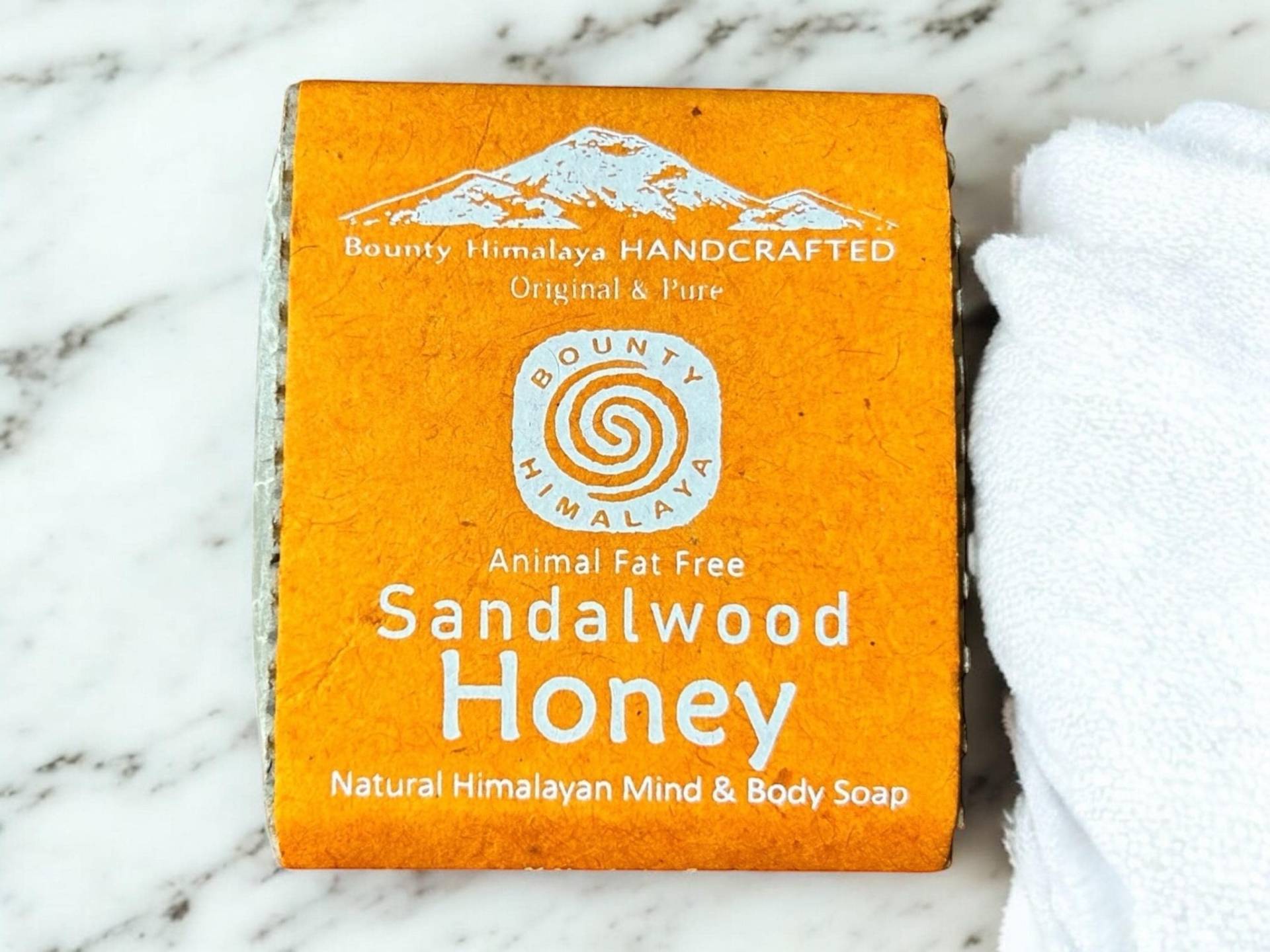 Sandelholz Honig Seife | 100 % Natürlich Vegetarisch Handgemacht Ayurveda Nepal Himalaya Faire Herstellung Ohne Palmöl von Etsy - FairSpiritCrafts