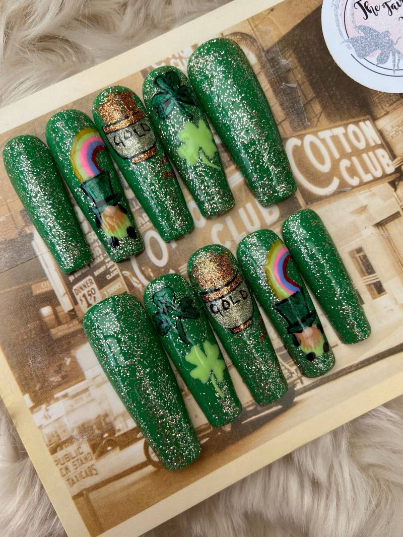 st Patrick's Day Koboldgrün Glitzer Drücken Sie Auf Die Nägel | Künstliche Falsche Aufkleben Kleben von Etsy - Fairydustnailcompany