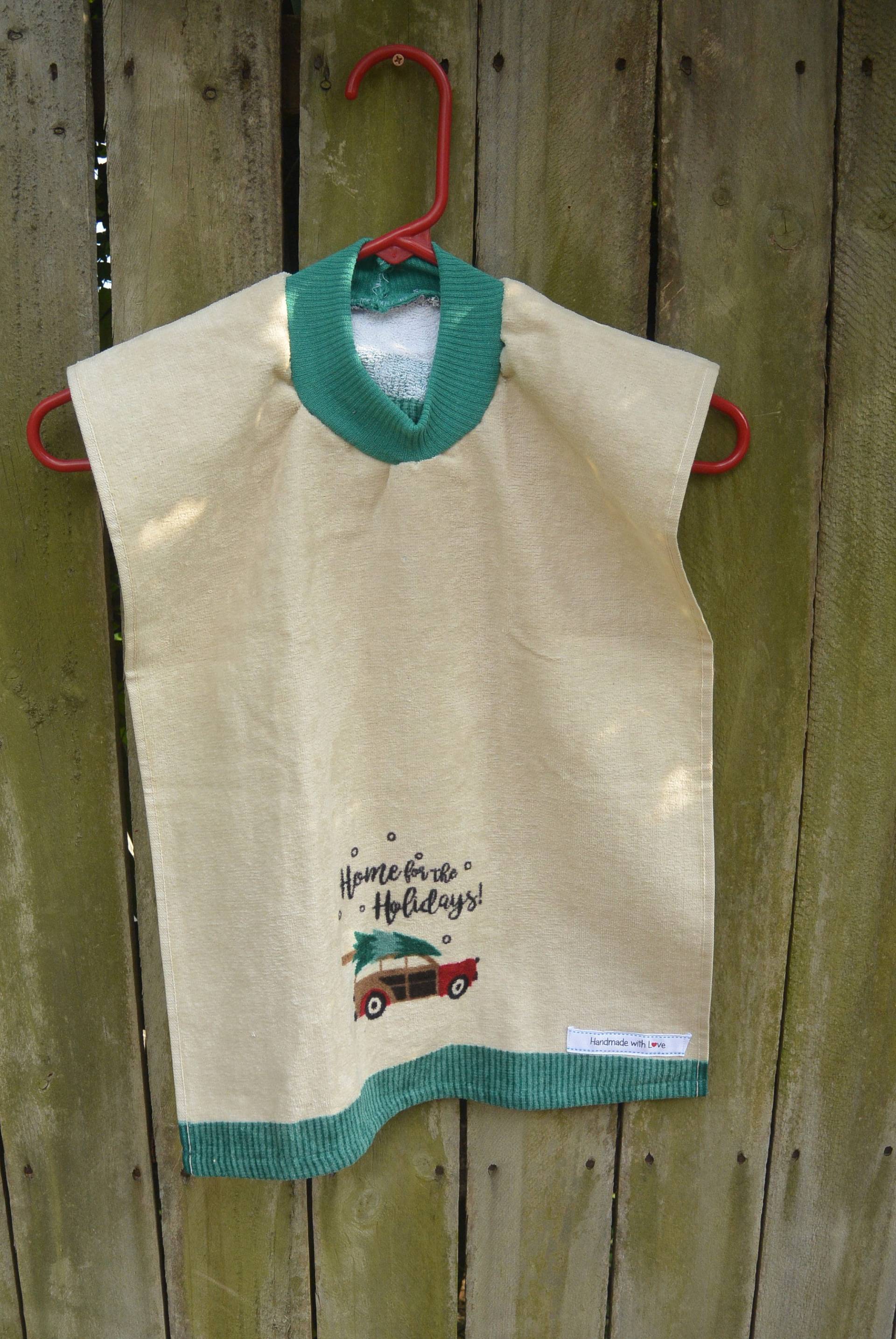 Wiederverwendetes Handtuch-Lätzchen Kleinkind/Erwachsener-Baumwollfahrzeug-Design, Neues Handtuch Wiederverwendetes Handtuch-Lätzchen Kleinkind/Erwachsener-Baumwollfahrzeug-Design, Neues Handtuch von Etsy - FamilyBlessingsCo