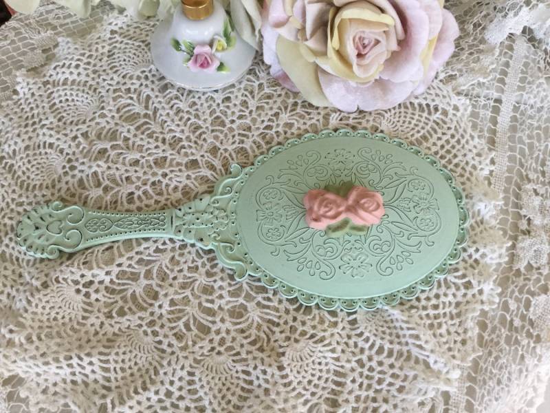 Shabby Schminkspiegel, Handspiegel, Schminktisch Spiegel, Pink Rose, Chippy Distressed, Spiegel Im Vintage-stil, Cottage Chic von Etsy - FannyPippin