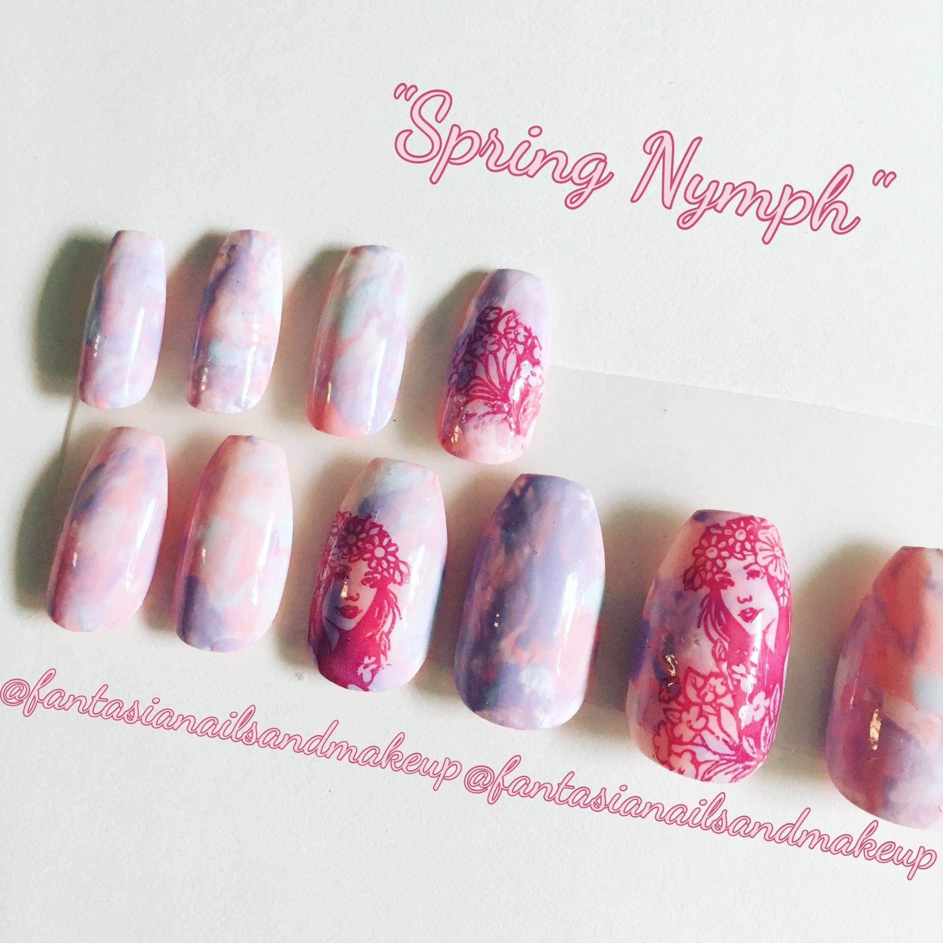 Pastell Marmor Press On Nails Frühlings-Nymphe Falsche Nägel von Etsy - FantasiaNails