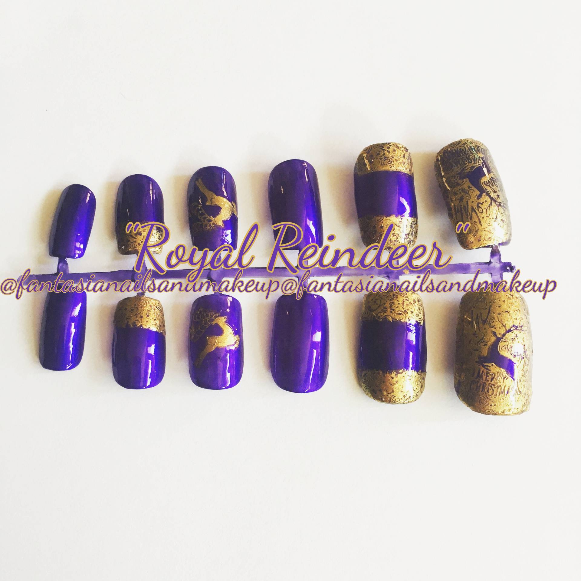 Rentier-Press-On-Nägel Lila-Gold-Urlaubs-Acrylnägel Rentier-Press-On-Nägel Lila-Gold-Urlaubs-Acrylnägel von Etsy - FantasiaNails