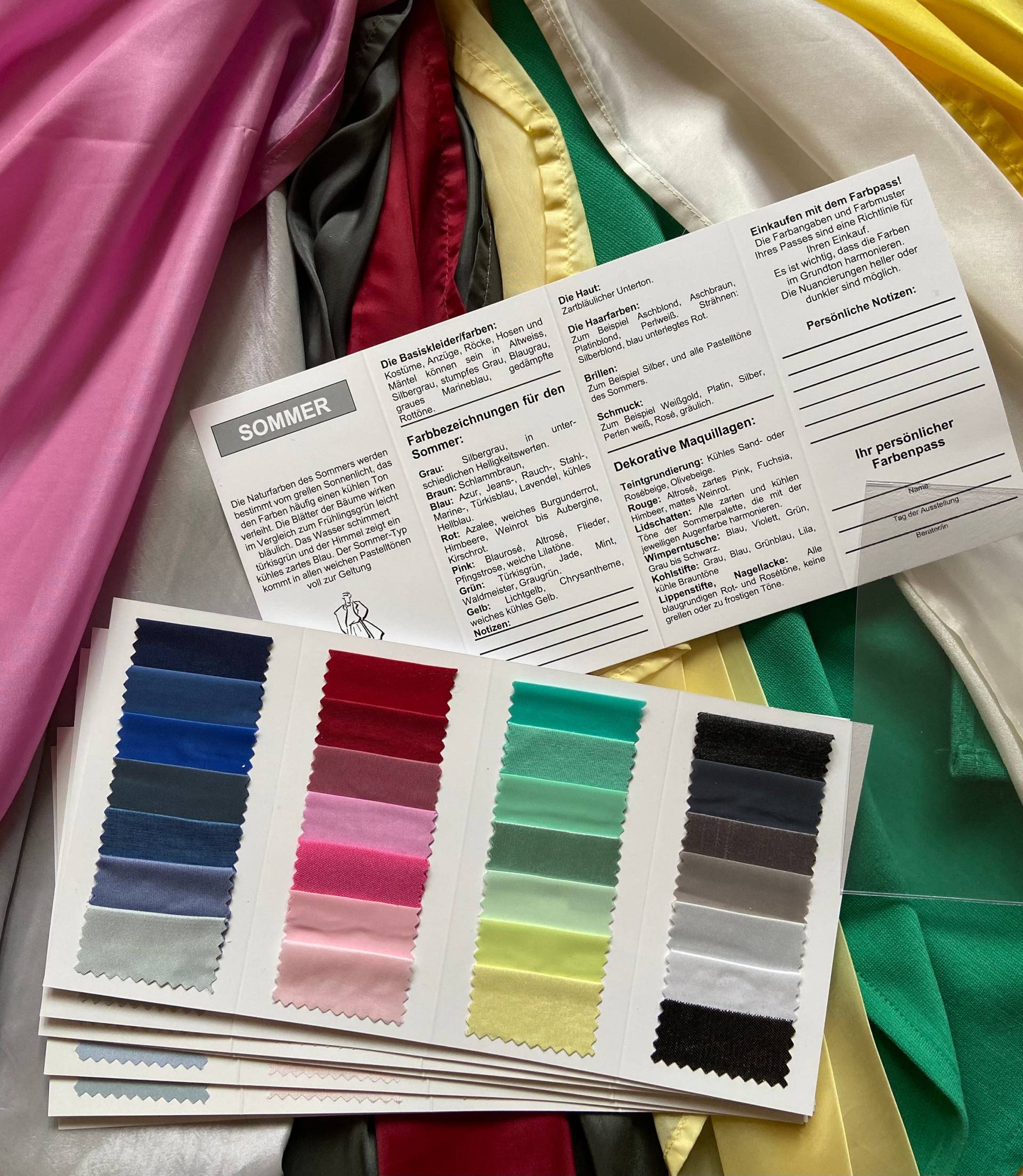 Handgefertigter Farbpass Sommer Mit 28 Stoff Streifen Bestückt + Schutzhülle Neu Handgefertigter Farbpass Sommer Mit 28 Stoff Streifen Bestückt + Schutzhülle Neu von Etsy - FarbberatungLindner