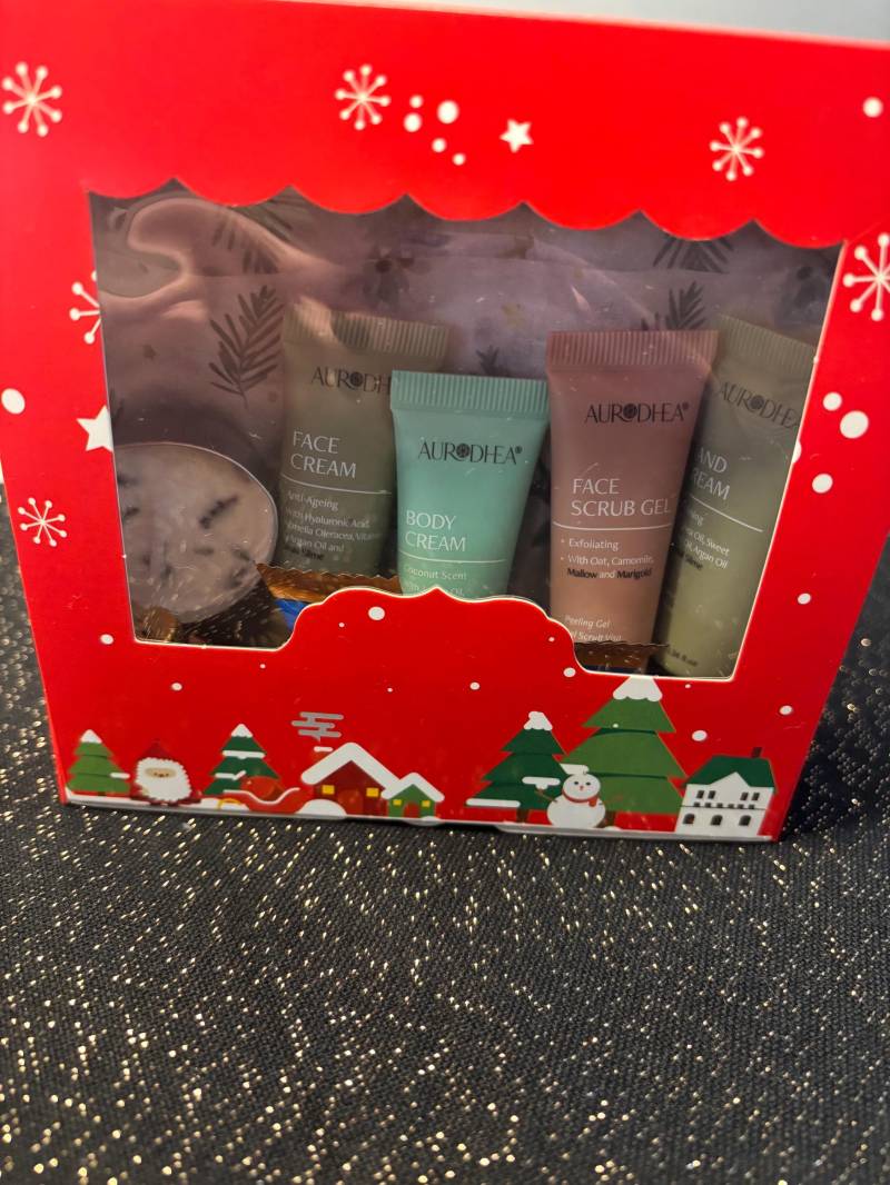 Kleines Geschenk - 10 Euro Chogan Handcreme Oder Bodylotion, Und Handmade Seife von Etsy - FastingsmindBalance