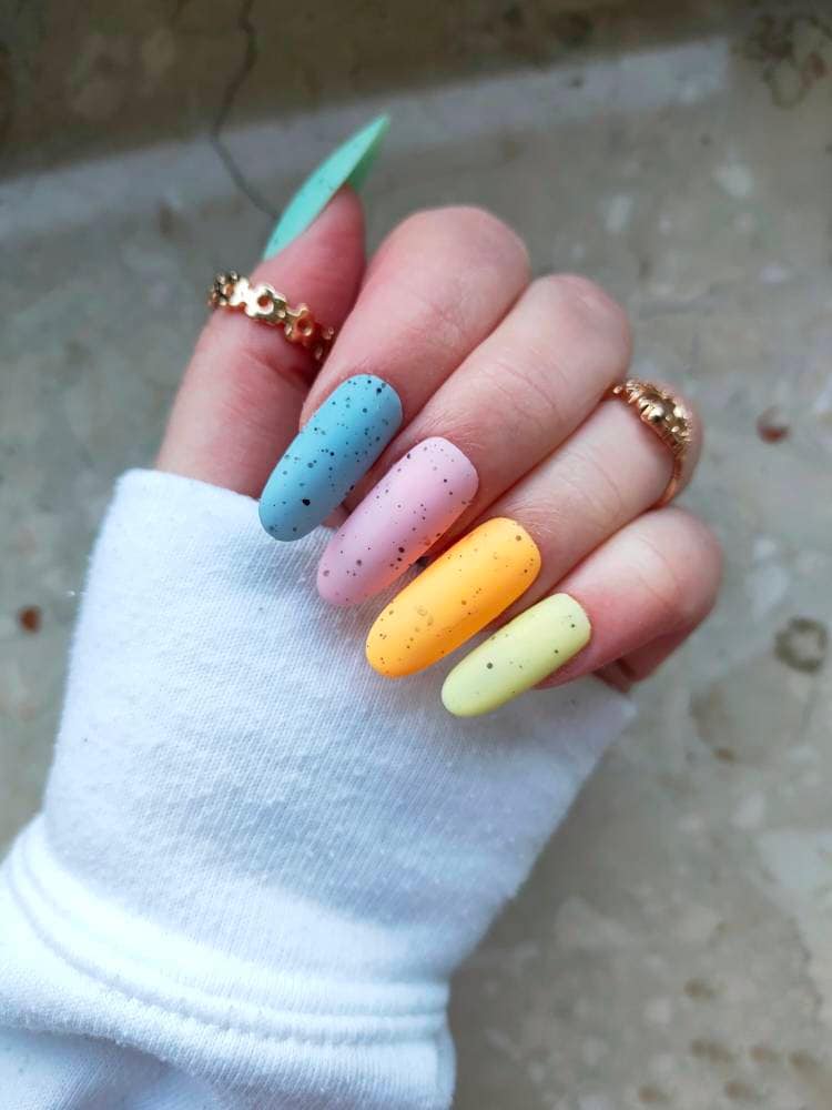 Gefleckte Eier Nagelpressen Gefleckte Eier Nagelpressen von Etsy - FejkiNails