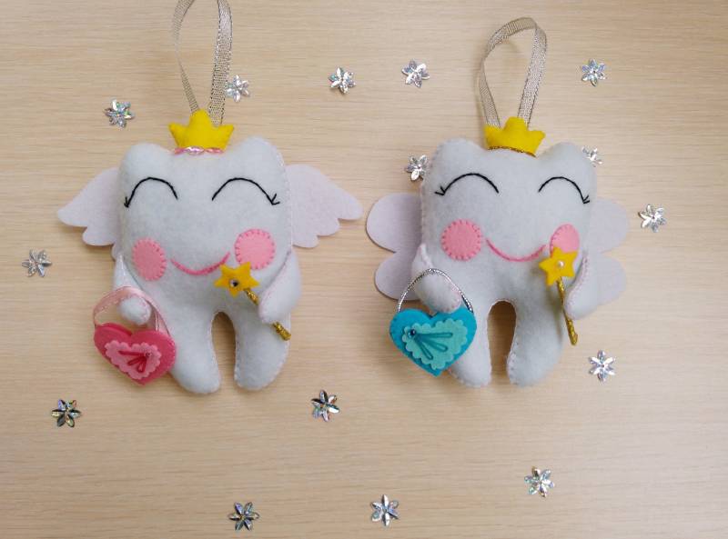 Zahnfee Kissen, Zahnarzt Geschenk, Zahnfee, Filz Ornamente, Filzkissen, Zahnhalter, Zahnschmuck, Zahn Tasche, Stofftier von Etsy - FeltAndKnittedCharms