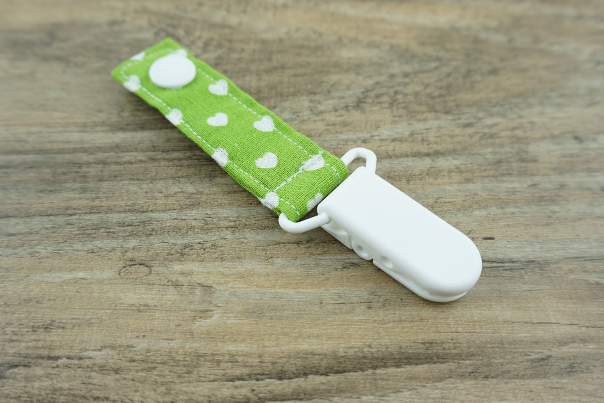 Tube-Clips Enterale Ernährung Sauerstoffgerät Herzchen Auf Grün von Etsy - FeludaraDesign