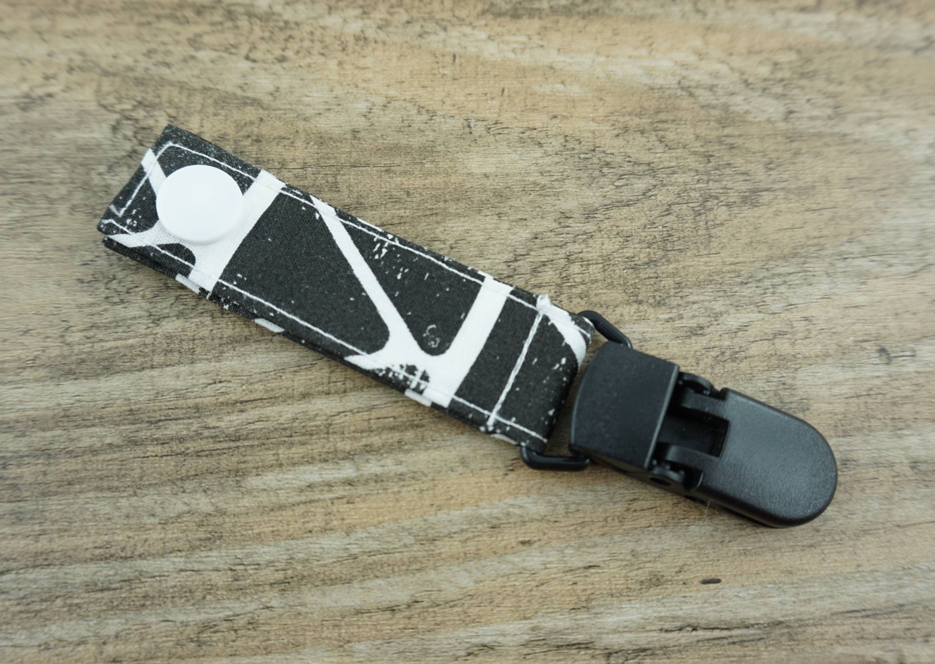 Tube-Clips Enterale Ernährung Sauerstoffgerät Schwarz-Weiß von Etsy - FeludaraDesign