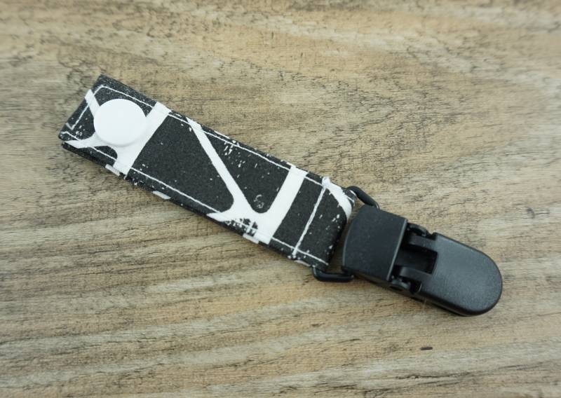 Tube-Clips Enterale Ernährung Sauerstoffgerät Schwarz-Weiß von Etsy - FeludaraDesign