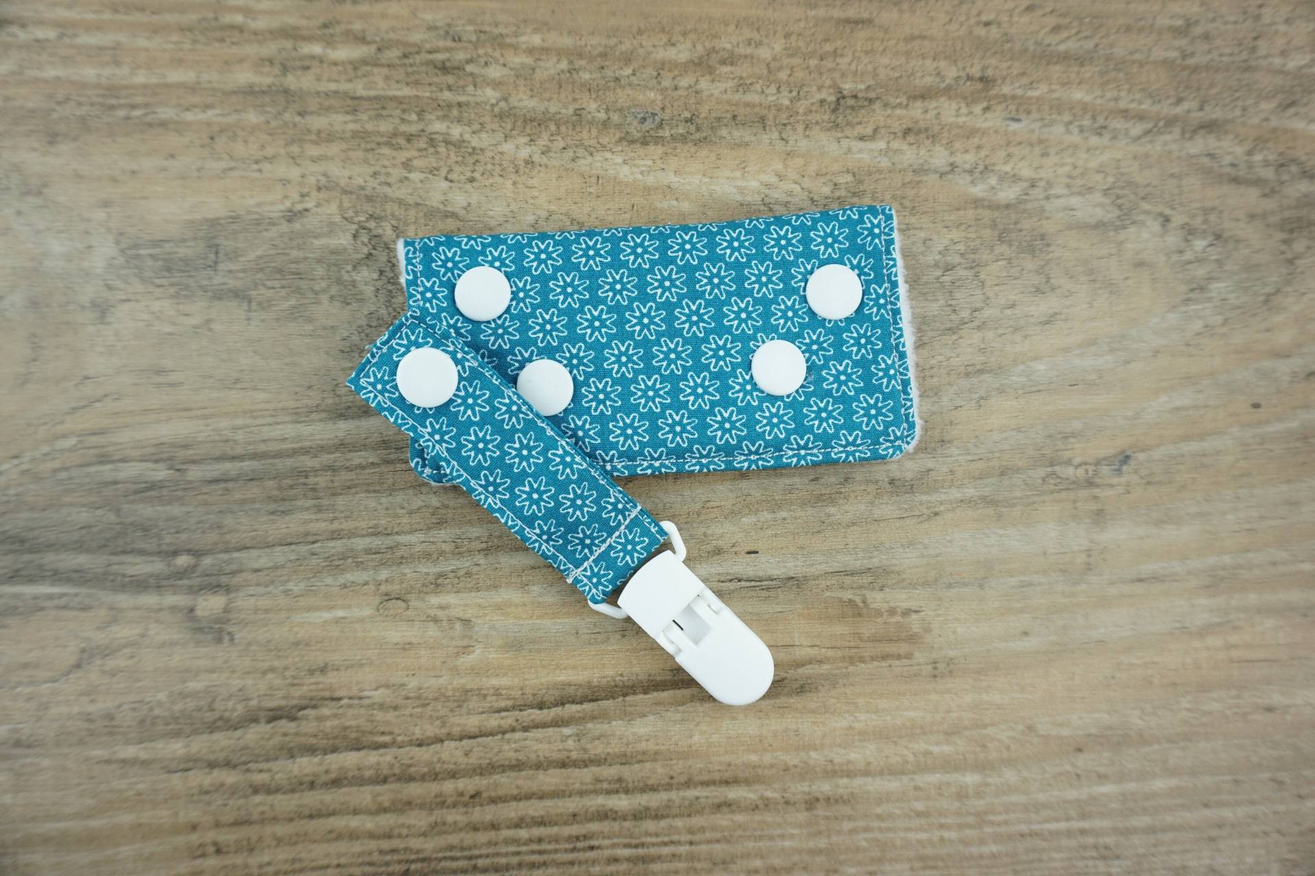 Tube-Clips & Port-Cover Enterale Ernährung Blümchen Petrol von Etsy - FeludaraDesign