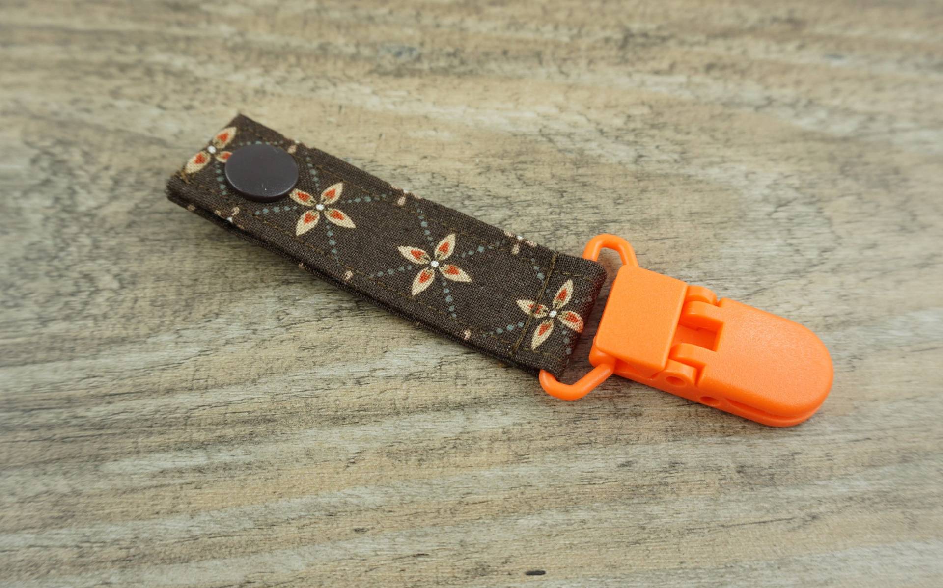 Tubie-Clip, Kurz Oder Lang, Enterale Ernährung Sauerstoffversorgung - Lilie Braun Orange Tubie-Clip, Kurz Oder Lang, Enterale Ernährung Sauerstoffversorgung - Lilie Braun Orange von Etsy - FeludaraDesign