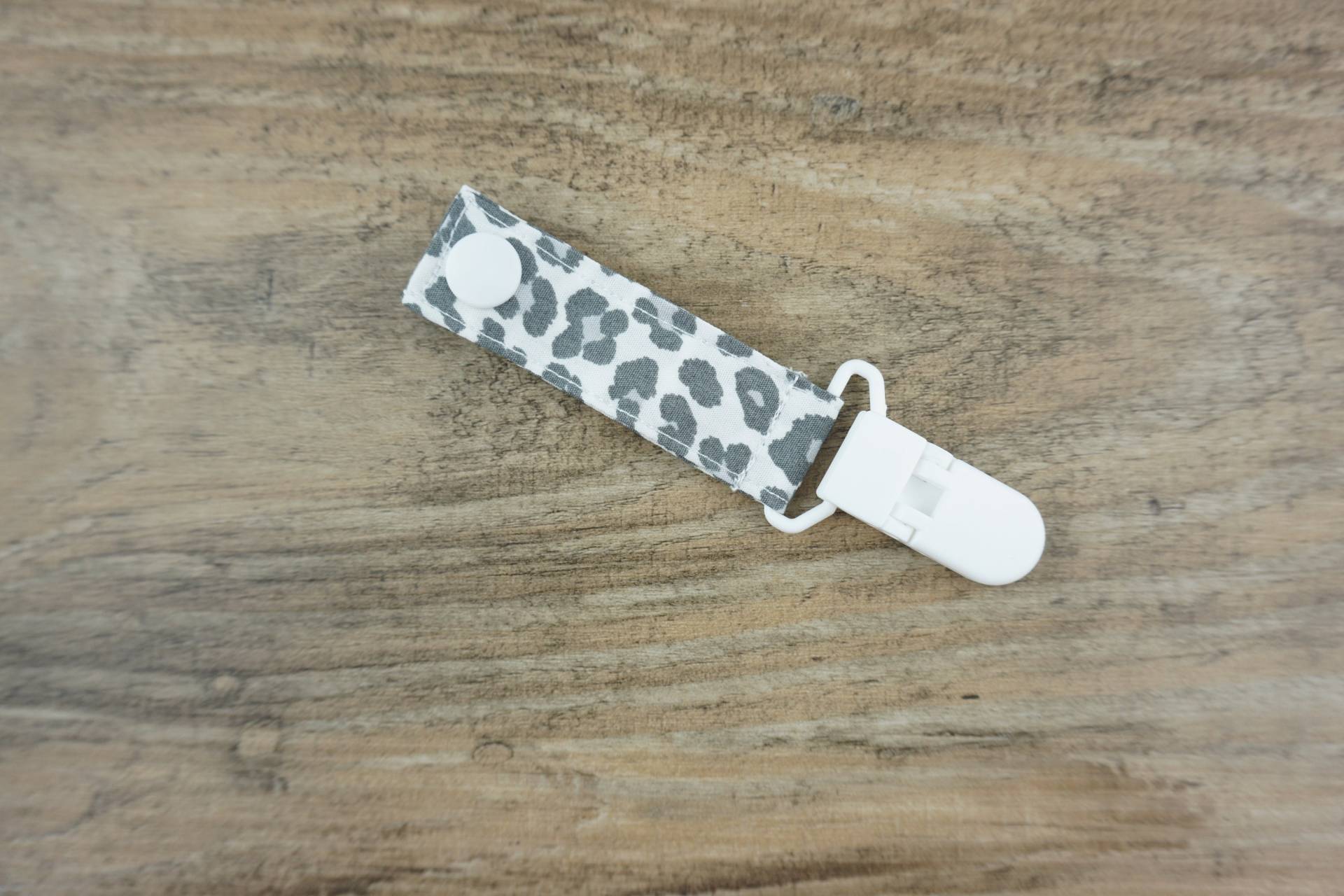Tubie-Clip Leo Print, Enterale Versorgung, Feeding Tube, Kurz Oder Lang - Leoprint Grau Tubie-Clip Leo Print, Enterale Versorgung, Feeding Tube, Kurz Oder Lang - Leoprint Grau von Etsy - FeludaraDesign