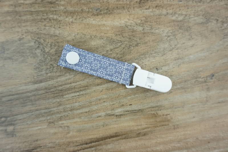 Tubie-Clip Made in Germany, Enterale Ernährung, Sauerstoffgerät, Feeding Tube, Kurz Oder Lang - Blümchen Grau von Etsy - FeludaraDesign