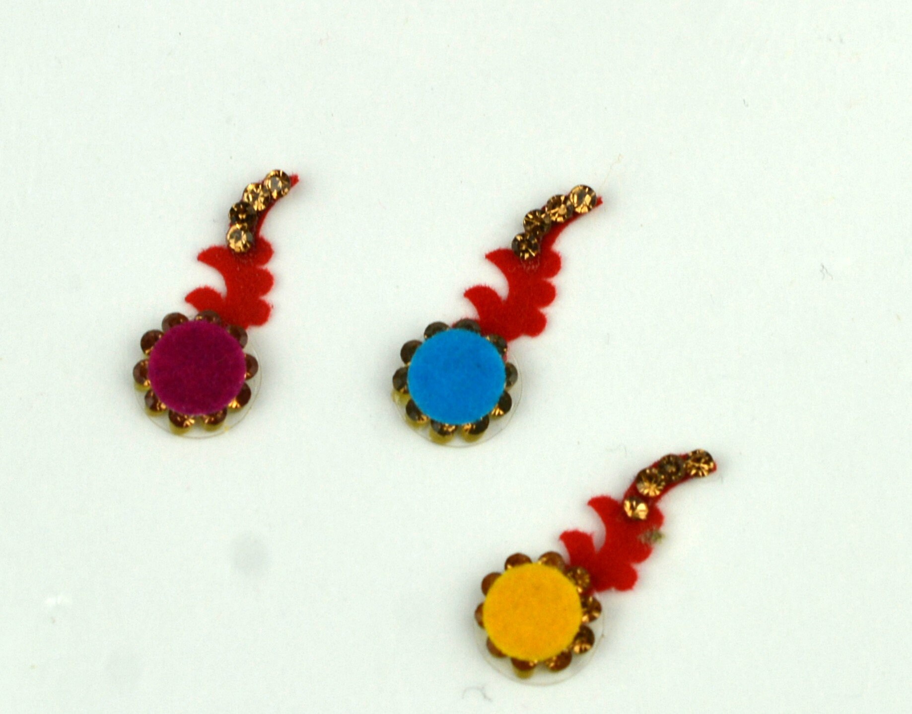 Multi Farbe Fancy Form Bindis, Hochzeit Designer Gesicht Bollywood Selbstklebende Aufkleber, Weihnachtsgeschenk Multi Farbe Fancy Form Bindis, Hochzeit Designer Gesicht Bollywood Selbstklebende Aufkleber, Weihnachtsgeschenk von Etsy - FeminaDeals