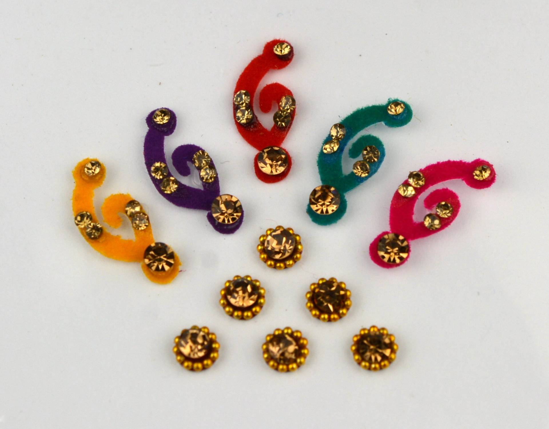 Multi Farbe Fancy Form Goldene Bindis, Hochzeit Designer Gesicht Bollywood Selbstklebende Aufkleber, Weihnachtsgeschenk Multi Farbe Fancy Form Goldene Bindis, Hochzeit Designer Gesicht Bollywood Selbstklebende Aufkleber, Weihnachtsgeschenk von Etsy - FeminaDeals