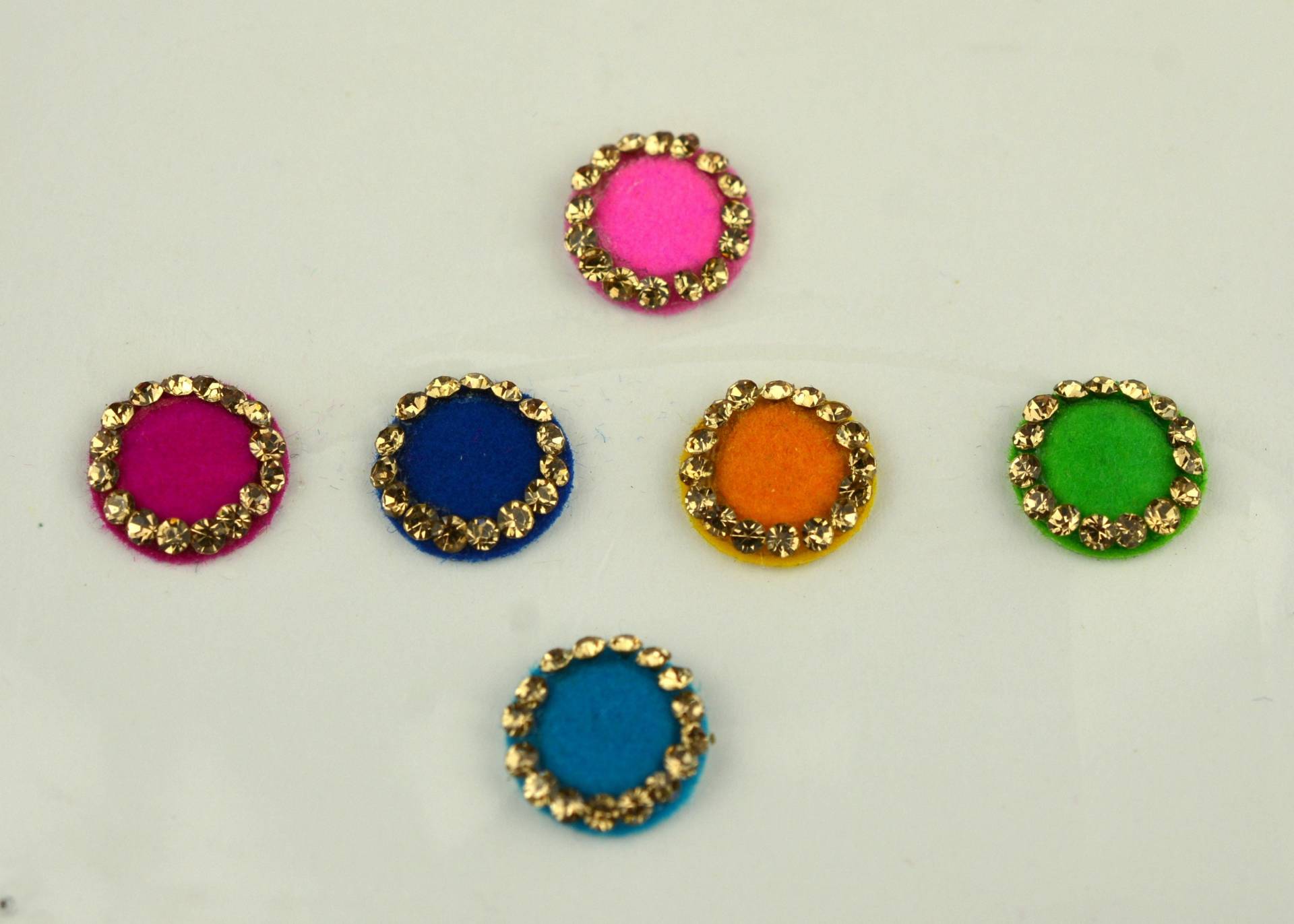 Premium Multi Color Runde Goldene Bindis, Hochzeit Bindis, , Gesicht Bollywood Traditionelle Selbstklebende Aufkleber, Weihnachtsgeschenk Premium Multi Color Runde Goldene Bindis, Hochzeit Bindis, , Gesicht Bollywood Traditionelle Selbstklebende Aufkleber, Weihnachtsgeschenk von Etsy - FeminaDeals