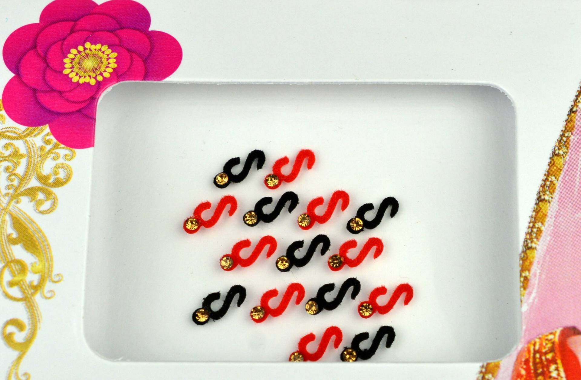 Rot & Schwarz Fancy Bindi, Designer Bindi Pack, Alphabet Tattoo, Gesichts Bindis, Bollywood Selbstklebende Aufkleber, Tattoo Geschenk Rot & Schwarz Fancy Bindi, Designer Bindi Pack, Alphabet Tattoo, Gesichts Bindis, Bollywood Selbstklebende Aufkleber, Tattoo Geschenk von Etsy - FeminaDeals