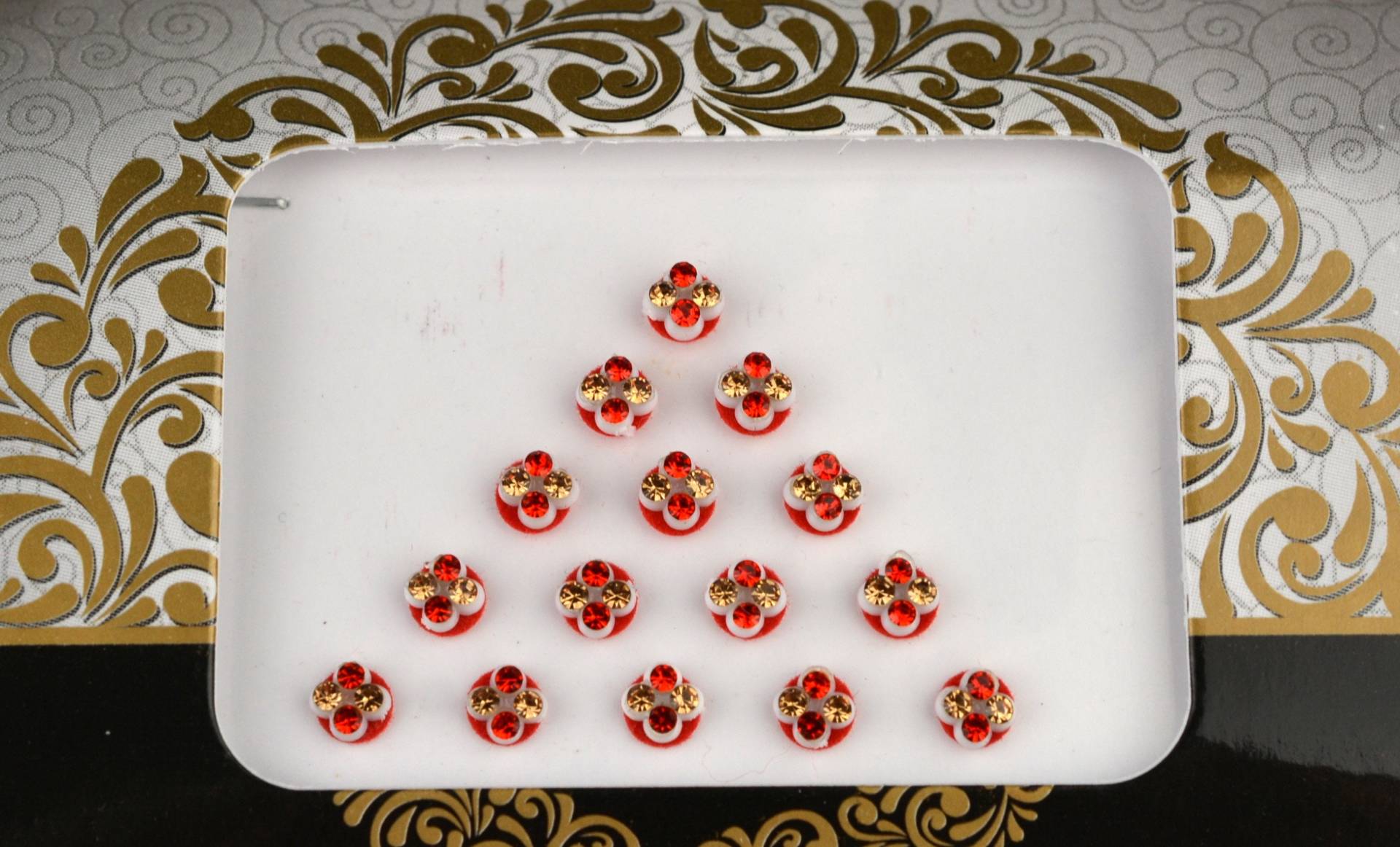 Rote Farbe Blumen Bindis, Hochzeit Fancy Kristall Bollywood Selbstklebende Aufkleber, Weihnachtsgeschenk Rote Farbe Blumen Bindis, Hochzeit Fancy Kristall Bollywood Selbstklebende Aufkleber, Weihnachtsgeschenk von Etsy - FeminaDeals